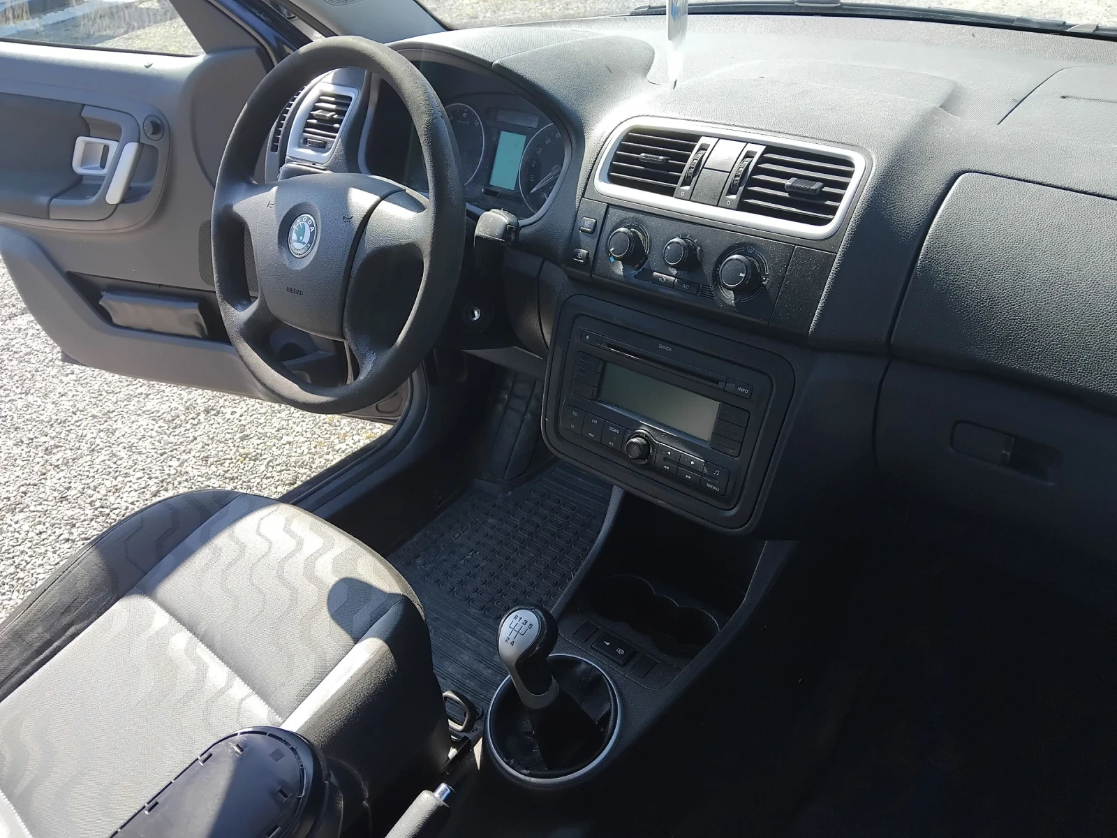 Skoda Roomster 1.6i105ксА/С - изображение 7