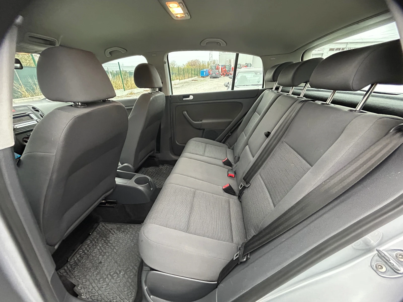 VW Golf Plus 1.9TDi/90K.C./182000. | Mobile.bg   11