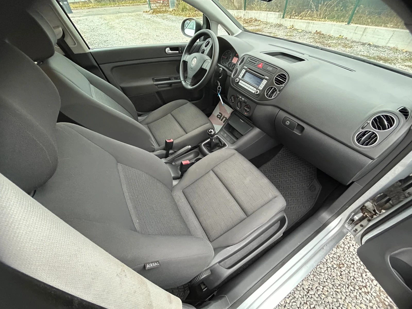 VW Golf Plus 1.9TDi/90K.C./182000км. - изображение 10