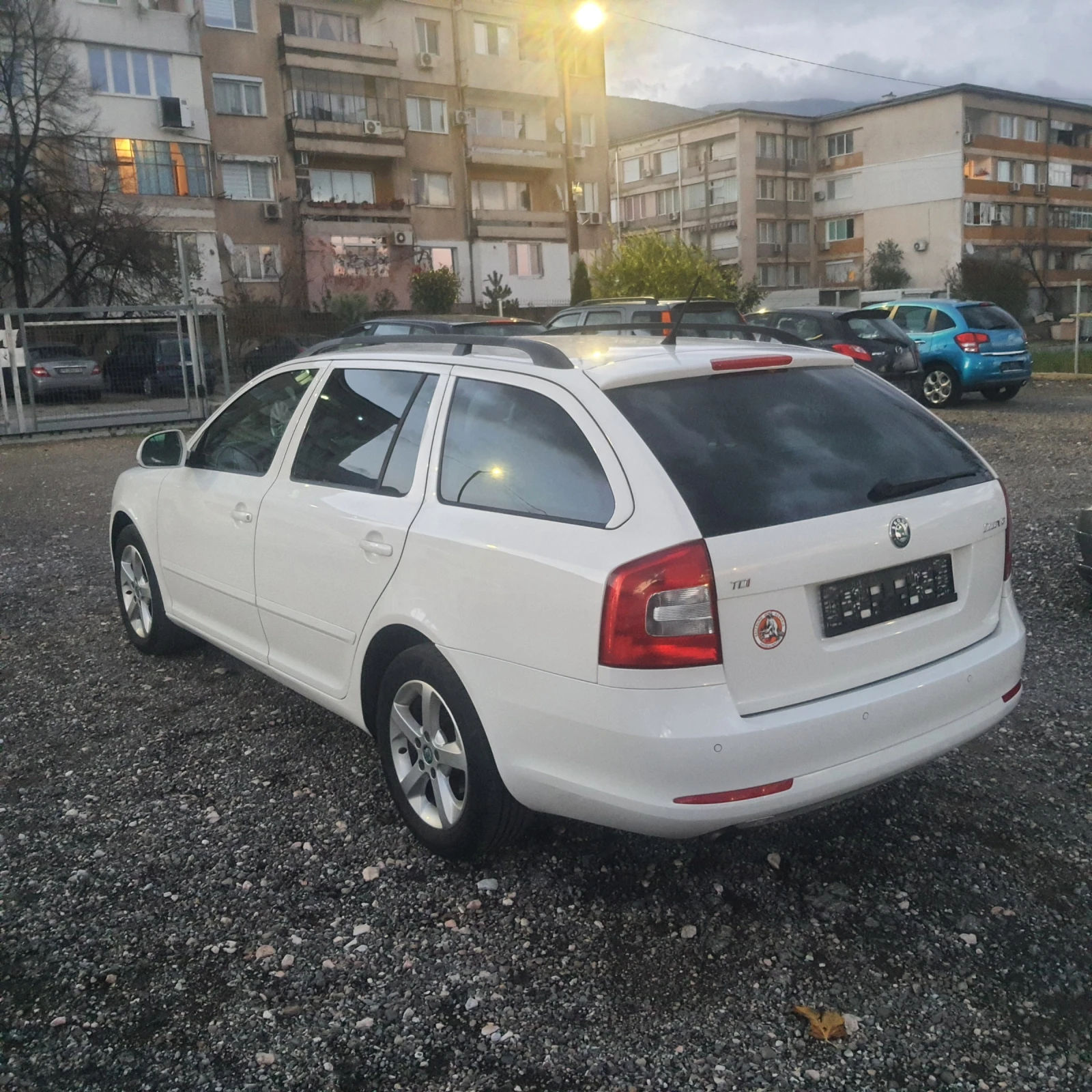 Skoda Octavia 2.0TDI-НАВИГАЦИЯ - изображение 5