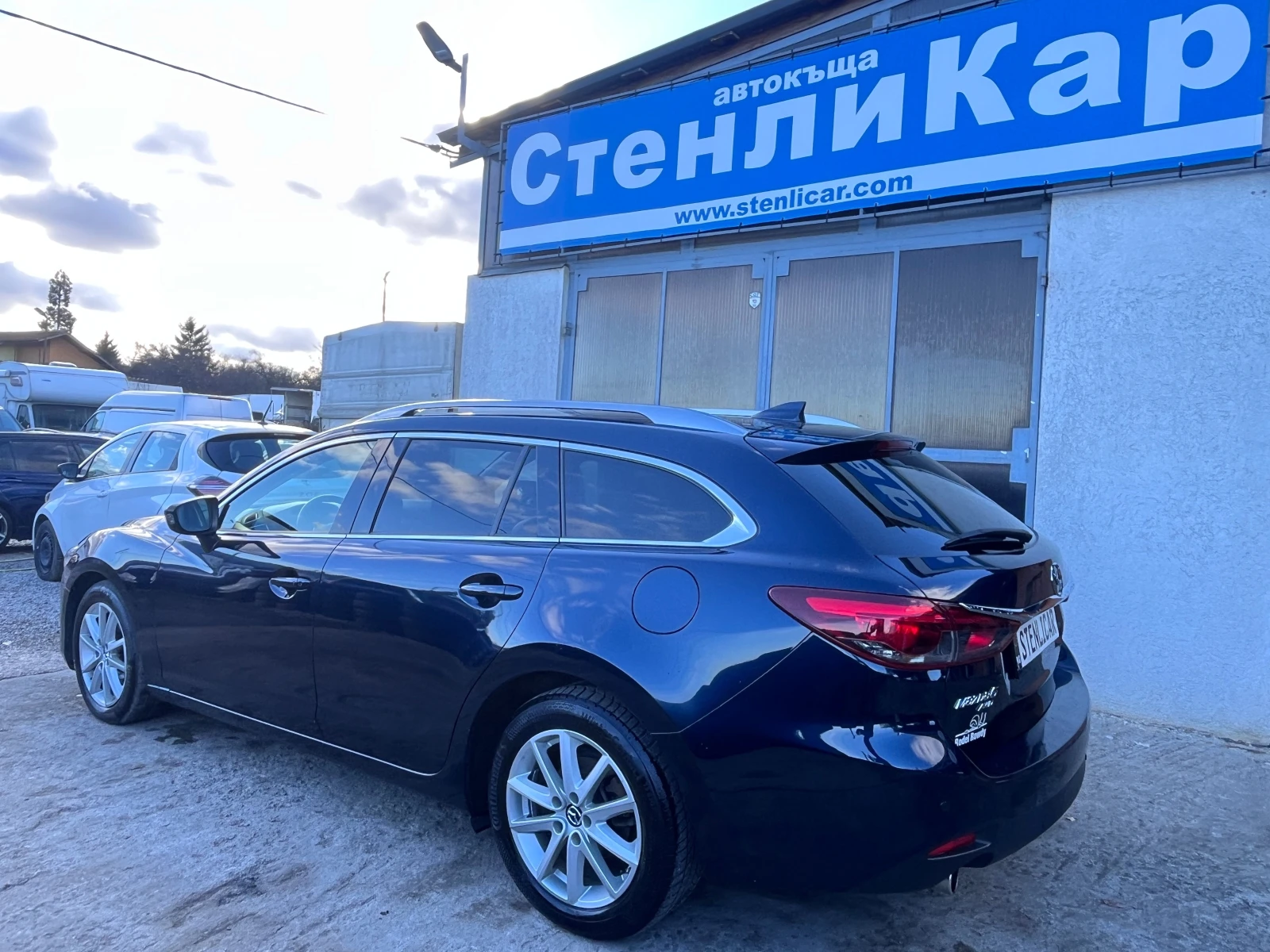 Mazda 6 2.0L S SkyActiv-D AWD 175 - изображение 2