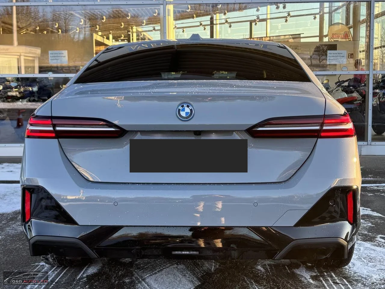 BMW 550 e/xDRIVE/489HP/MSPORT/20/MSPORT/360/B&W/HUD/916v - изображение 5