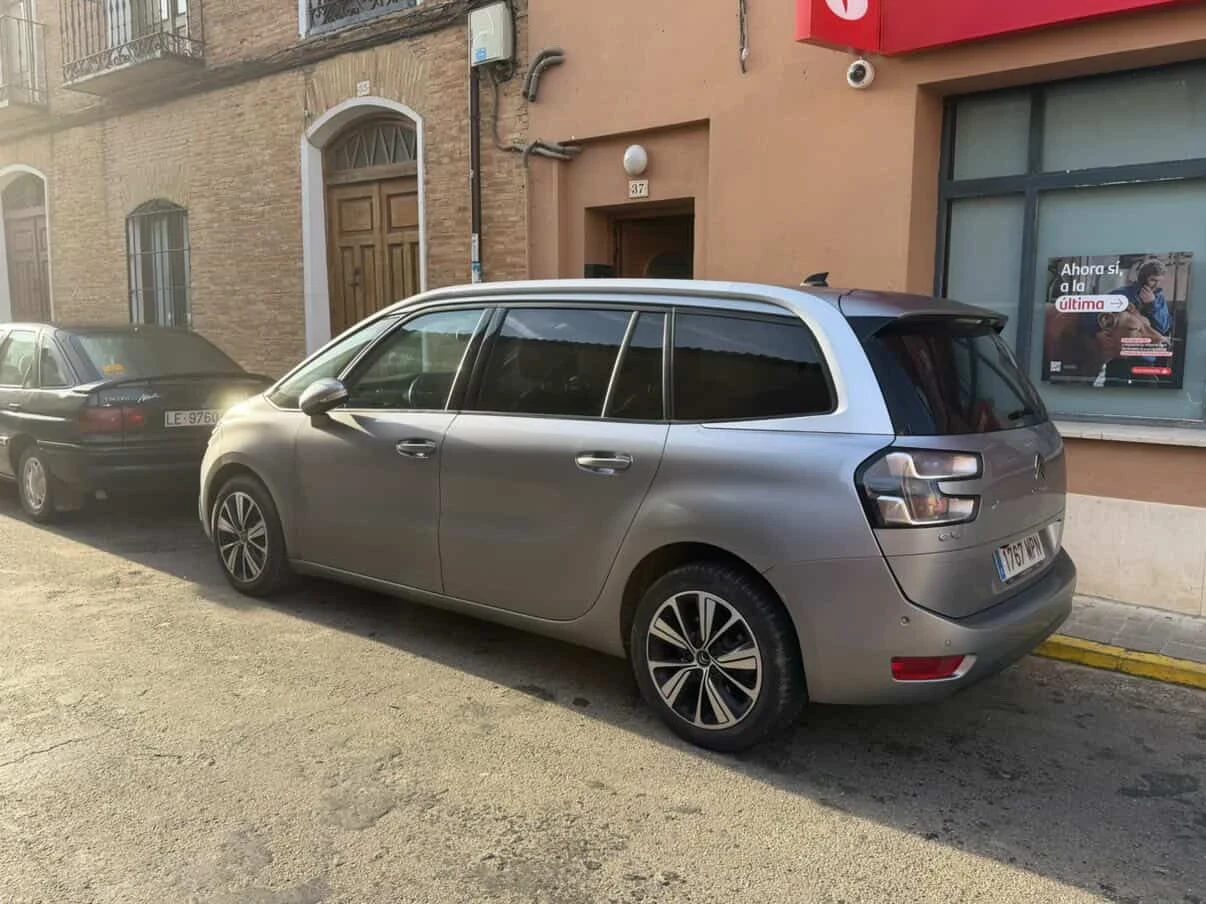 Citroen C4 Picasso Business 2.0 HDI 150 к.с., 7 места, ръчка - изображение 5