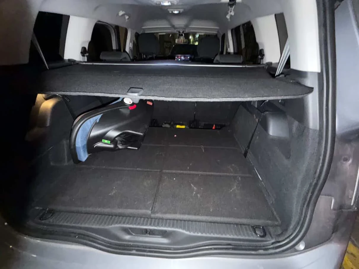 Citroen C4 Picasso Business 2.0 HDI 150 �.�., 7 �����, ����� | Mobile.bg � ����������� 12