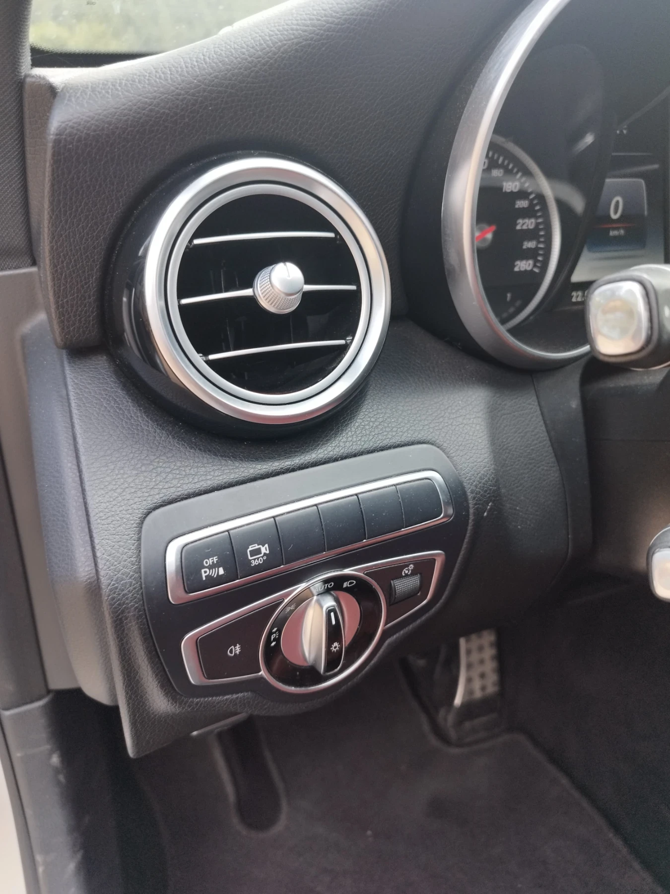 Mercedes-Benz C 220 AMG 360  CAM, снимка 11 - Автомобили и джипове - 53852234