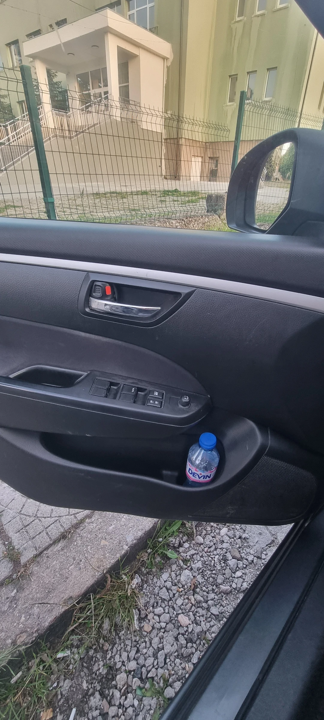 Suzuki Swift, снимка 5 - Автомобили и джипове - 54674864