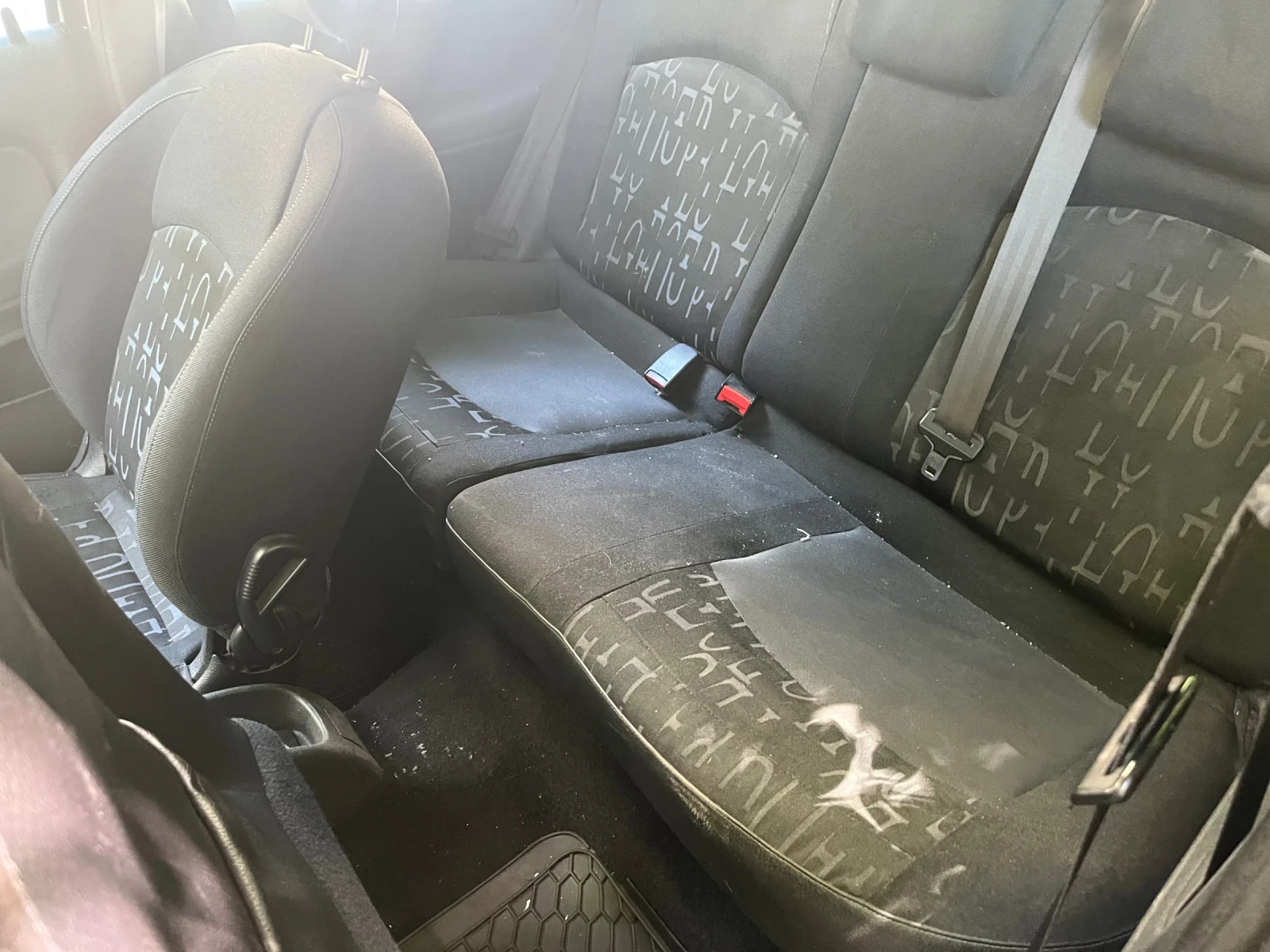 Peugeot 206 2.0 HDI 90 к.с., снимка 11 - Автомобили и джипове - 54812245