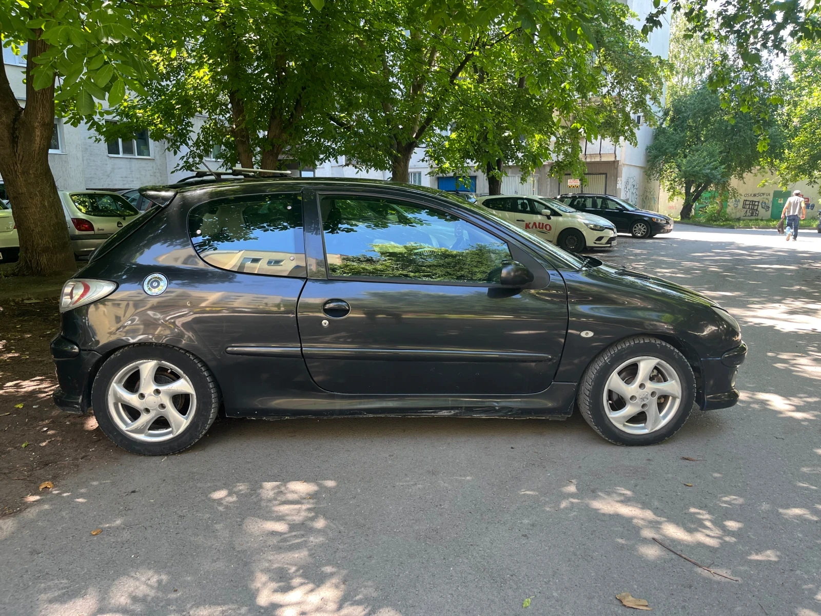 Peugeot 206 2.0 HDI 90 к.с., снимка 4 - Автомобили и джипове - 54812245