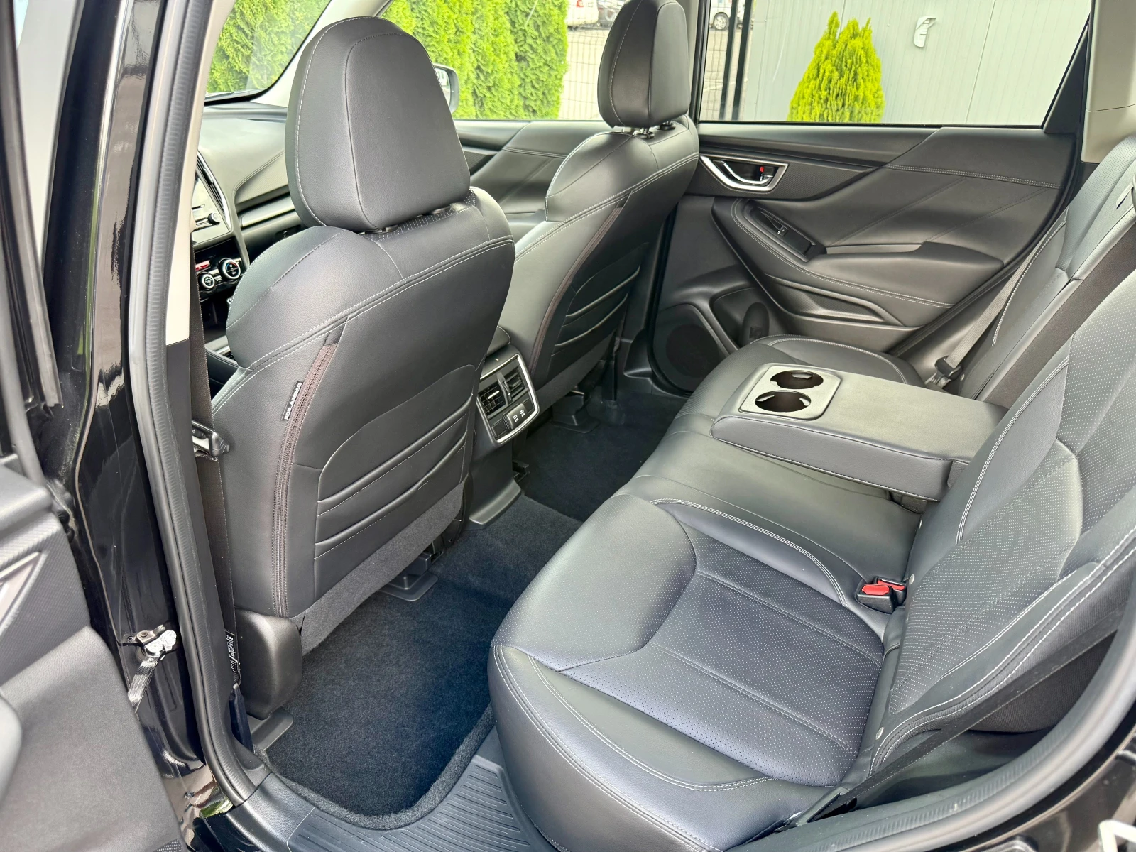 Subaru Forester 2.5 Limited, снимка 12 - Автомобили и джипове - 54953485