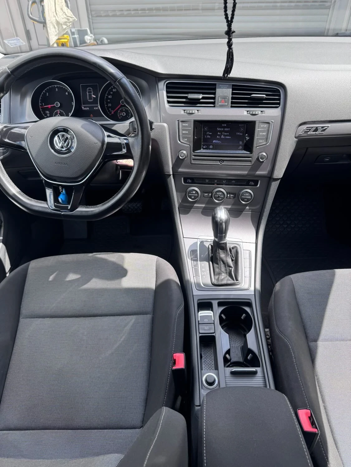 VW Golf, снимка 5 - Автомобили и джипове - 54968663