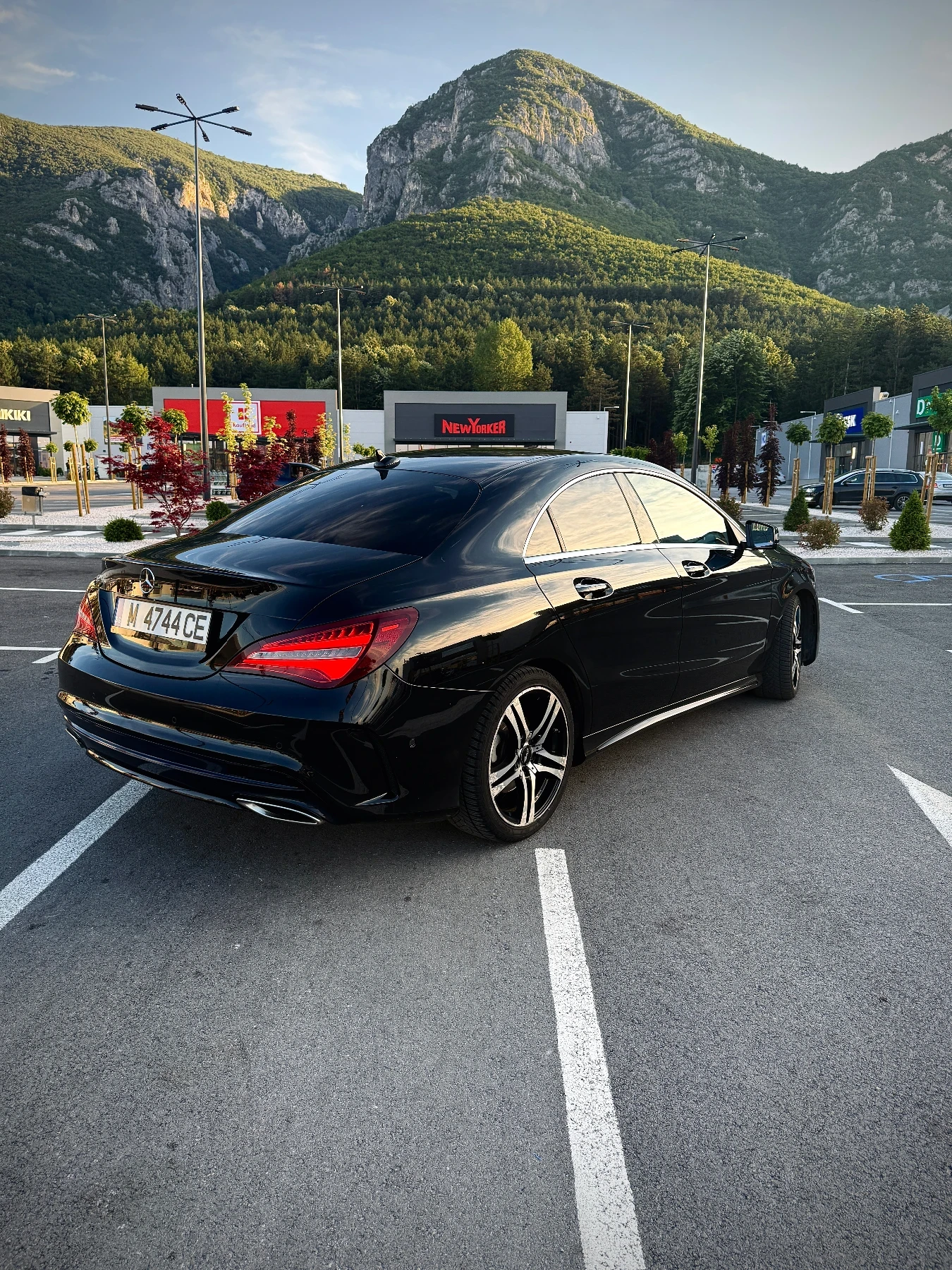 Mercedes-Benz CLA 200 Mercedes CLA 200 AMG Line, снимка 4 - Автомобили и джипове - 54991488