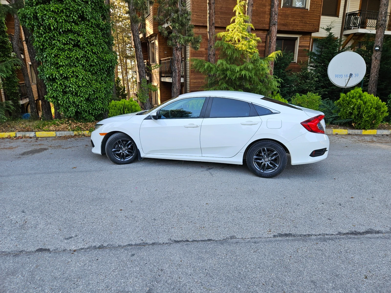 Honda Civic, снимка 4 - Автомобили и джипове - 55104646