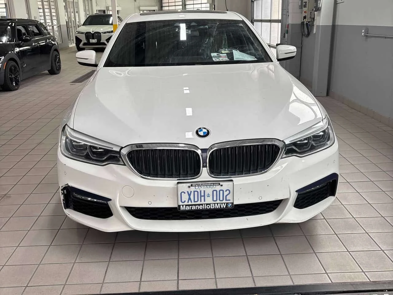 BMW 540 * xDrive * CARFAX * M PACK * HARMAN KARDON * , снимка 6 - Автомобили и джипове - 55317515
