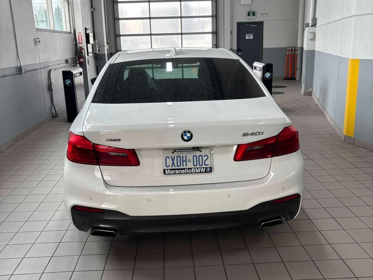 BMW 540 * xDrive * CARFAX * M PACK * HARMAN KARDON * , снимка 4 - Автомобили и джипове - 55317515