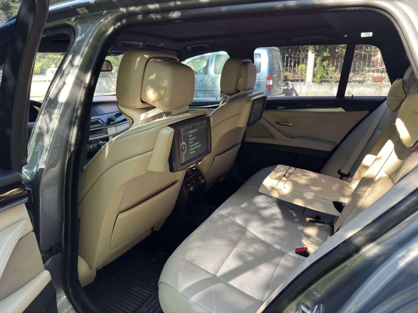BMW 530 F11, снимка 12 - Автомобили и джипове - 55578656