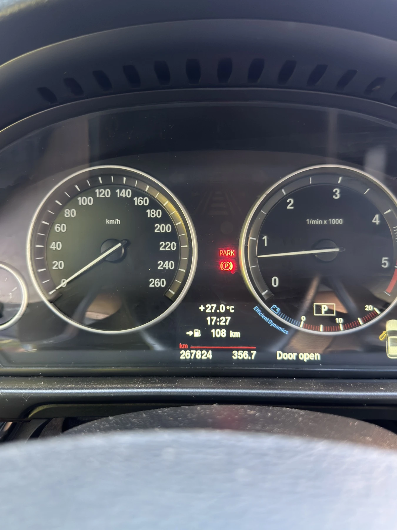BMW 530 F11, снимка 16 - Автомобили и джипове - 55578656