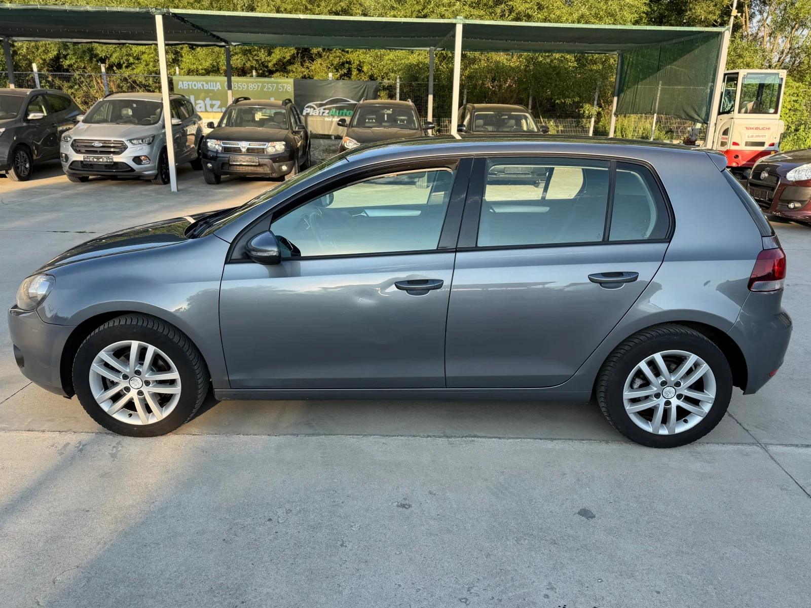 VW Golf 1.6TDI/Alcantara/210000km/, снимка 4 - Автомобили и джипове - 55590055