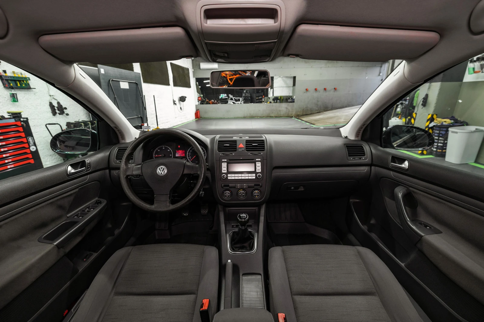 VW Golf 1.9TDI 6ск, снимка 9 - Автомобили и джипове - 55689049