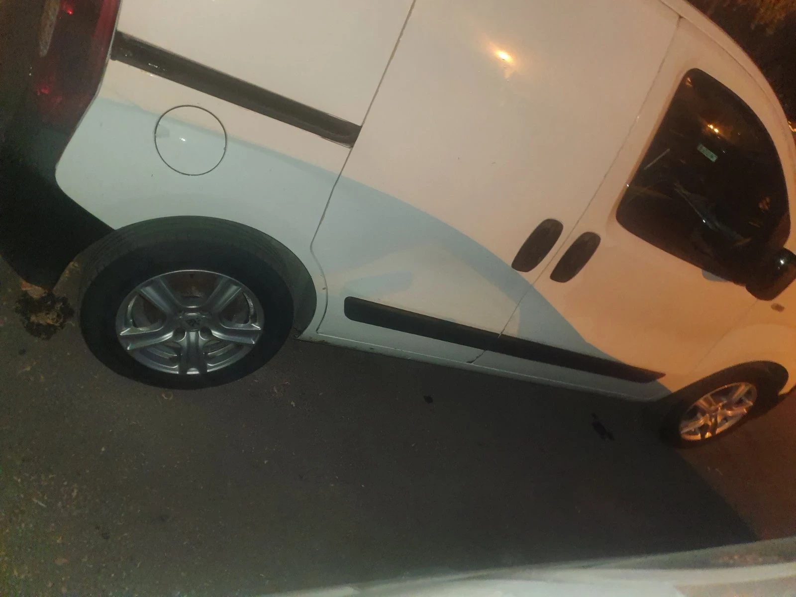 Fiat Fiorino, снимка 5 - Автомобили и джипове - 55695594