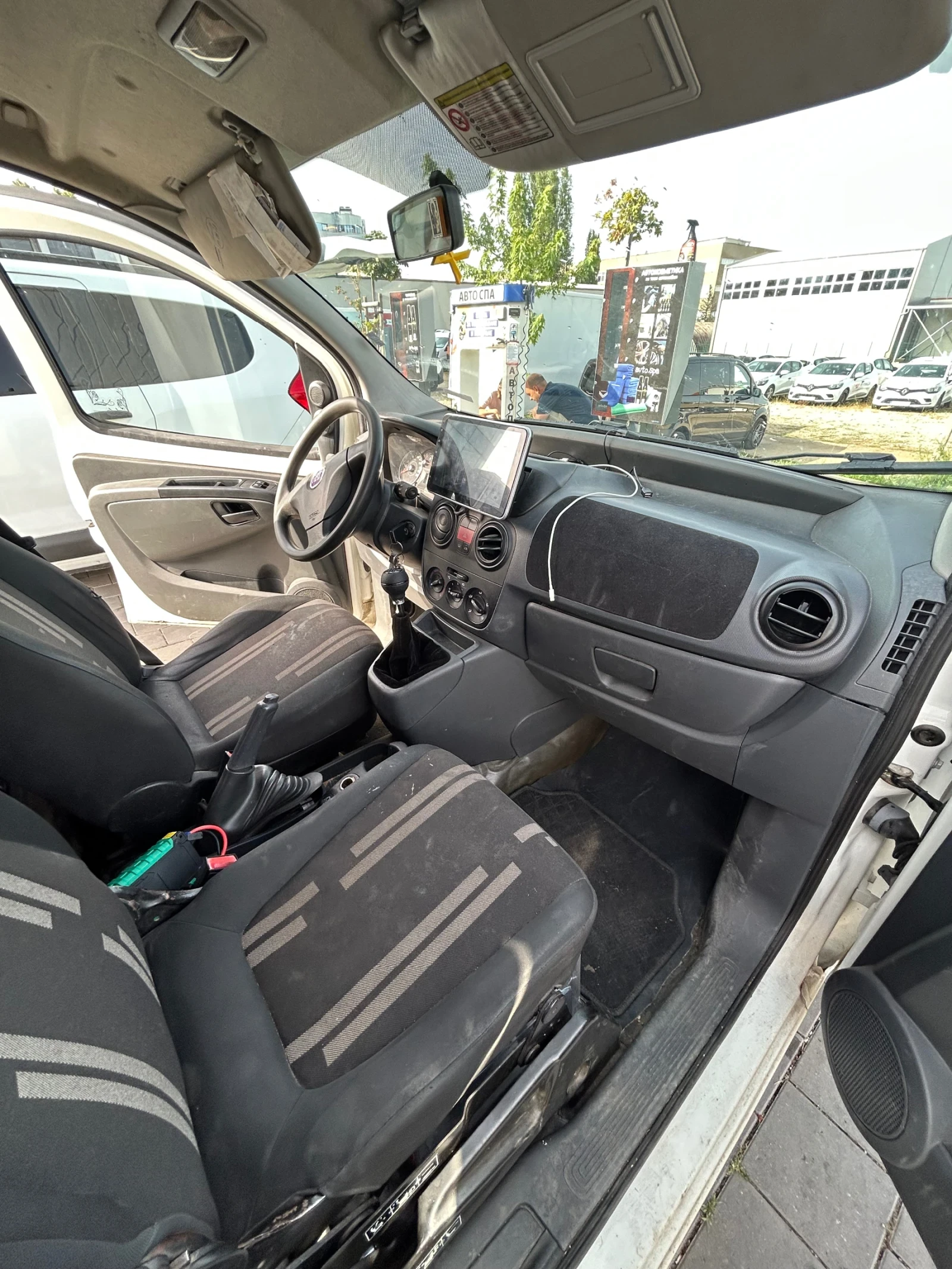 Fiat Fiorino, снимка 5 - Автомобили и джипове - 55695594