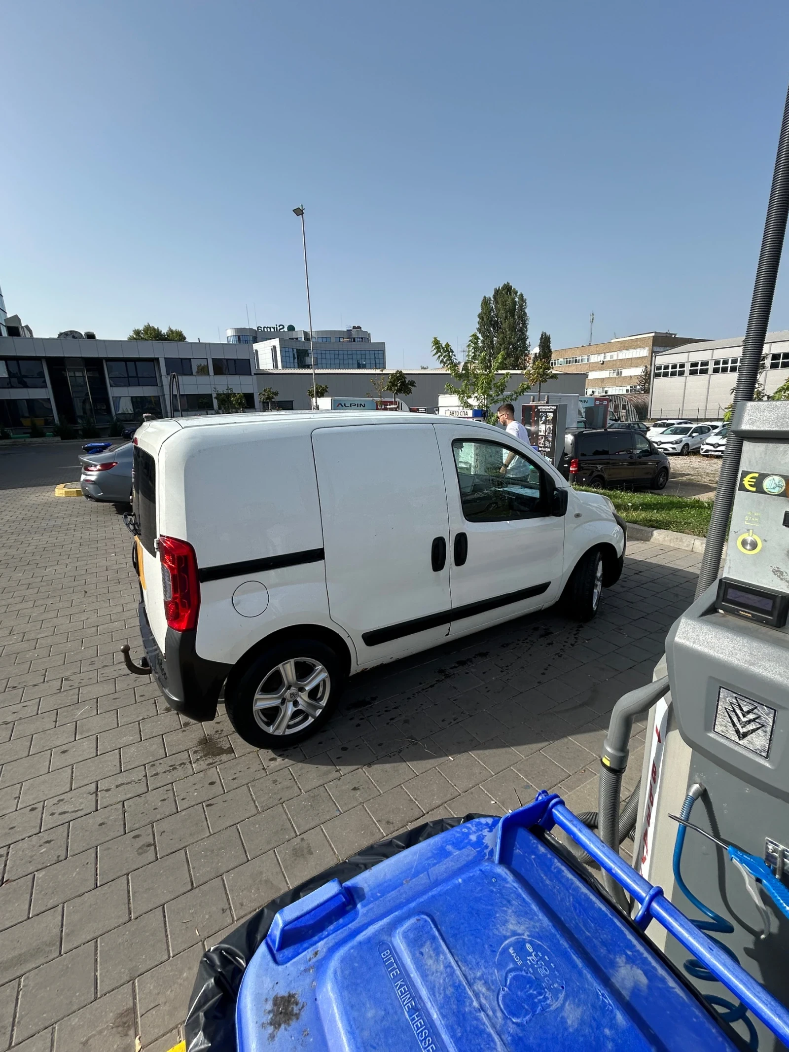 Fiat Fiorino, снимка 4 - Автомобили и джипове - 55695594