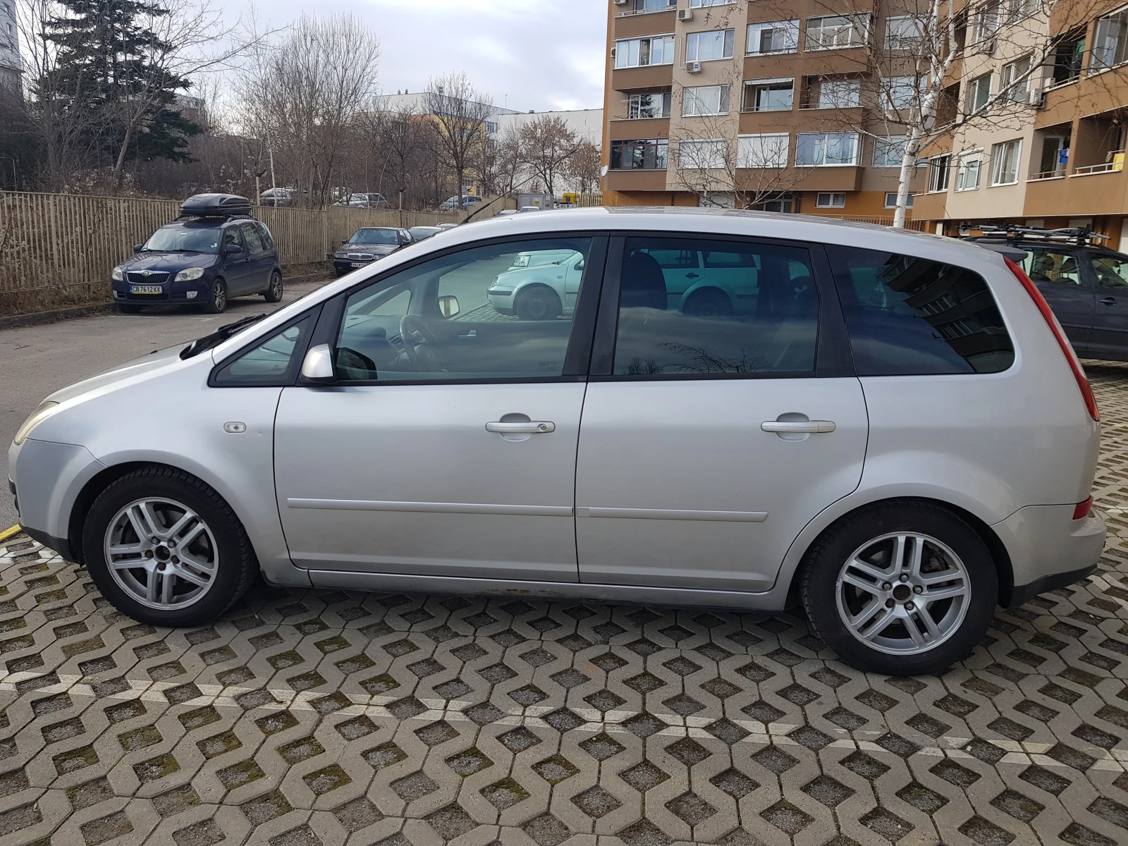 Ford C-max, снимка 4 - Автомобили и джипове - 56404553