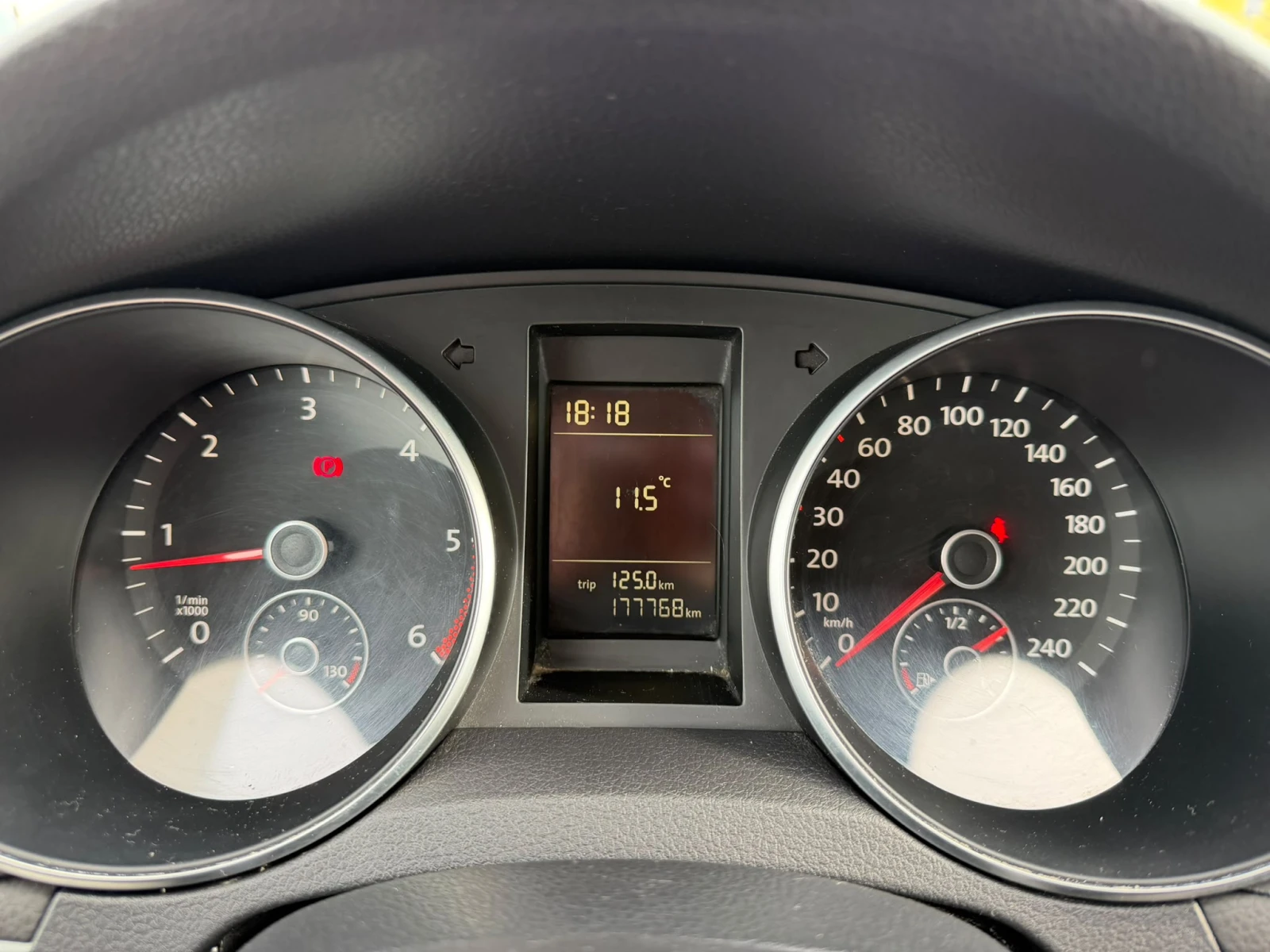 VW Golf / 1.6D / 105HP / , снимка 15 - Автомобили и джипове - 56720797