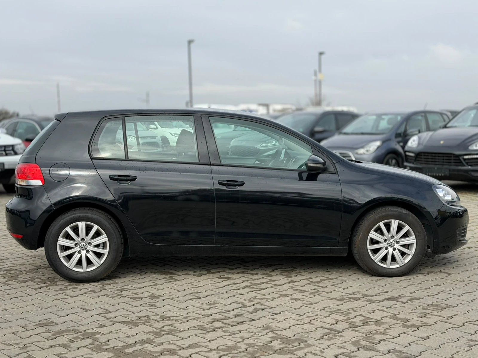 VW Golf / 1.6D / 105HP / , снимка 6 - Автомобили и джипове - 56720797