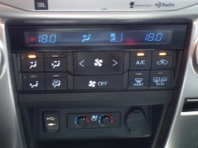 Toyota 4runner 4.0* V6* LIMITED* ПОДГРЕВ* КАМЕРА* КЕЙЛЕС* АВТОПИЛ, снимка 10