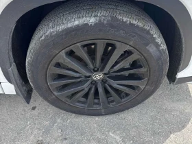 Toyota Highlander * XSE AWD * CARFAX * , снимка 7