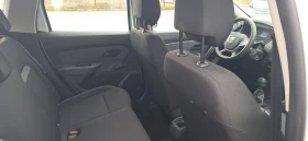 Dacia Duster 4х4 внос от  Швейцария , снимка 7