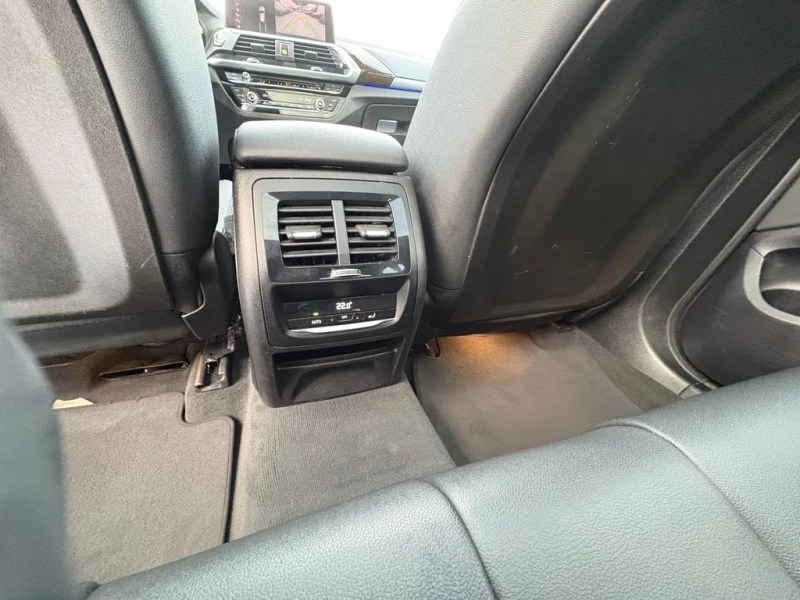 BMW X3 * xDrive30i * CARFAX * БЕЗ ПЪРВОНАЧАЛНА ВНОСКА, снимка 14 - Автомобили и джипове - 53329223