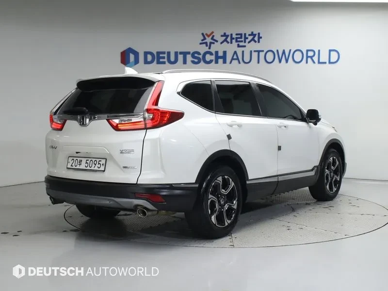 Honda Cr-v 1.5 Touring 4Wd, снимка 2 - Автомобили и джипове - 56207471