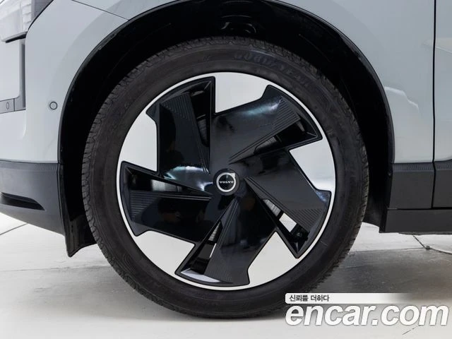 Volvo EX30 | Mobile.bg � ����������� 7