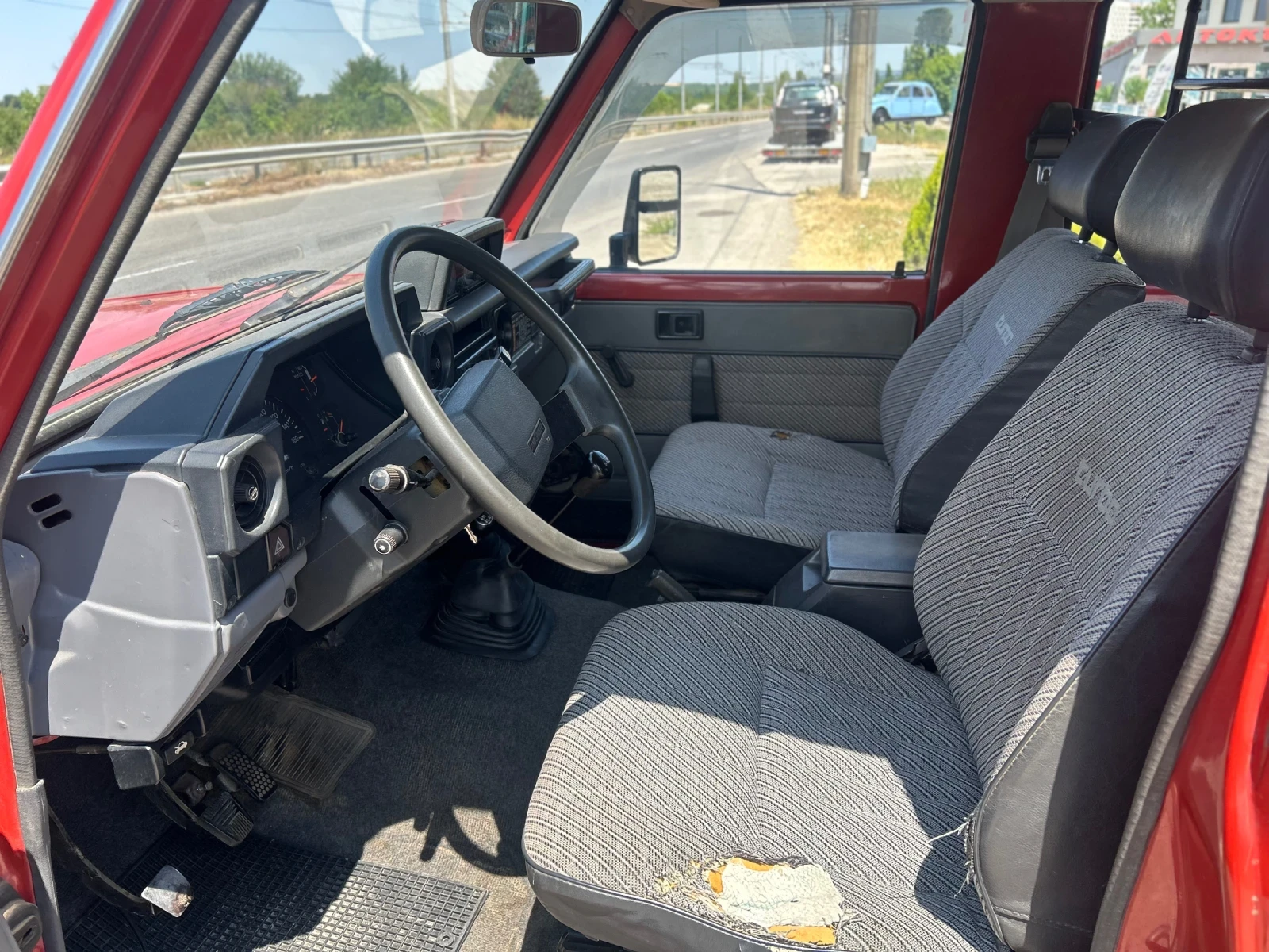 Toyota Land cruiser Къса база - изображение 8