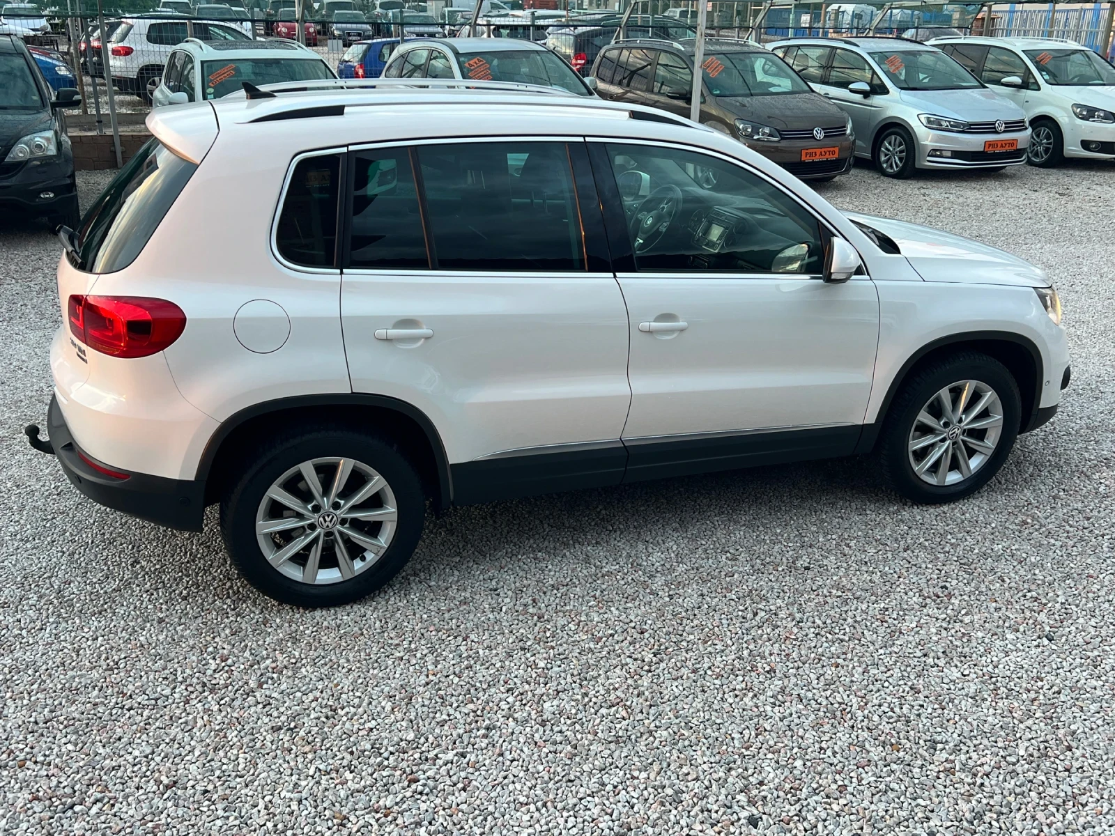 VW Tiguan 2.0TDI* 4x4* 177ks* FACE* 6sk* NAVI* MULTIVOLAN - изображение 9