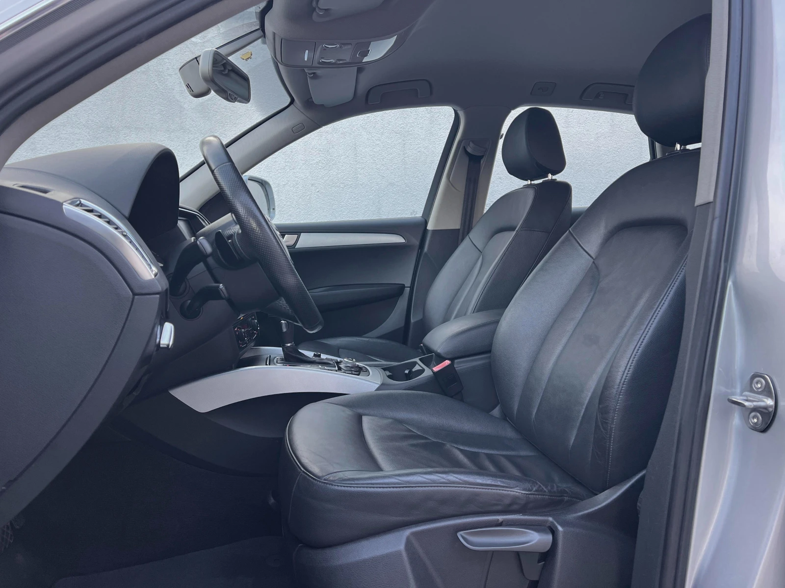 Audi Q5 3.0TDi quattro ПРОЧЕТИ ОПИСАНИЕТО, снимка 11 - Автомобили и джипове - 53945282