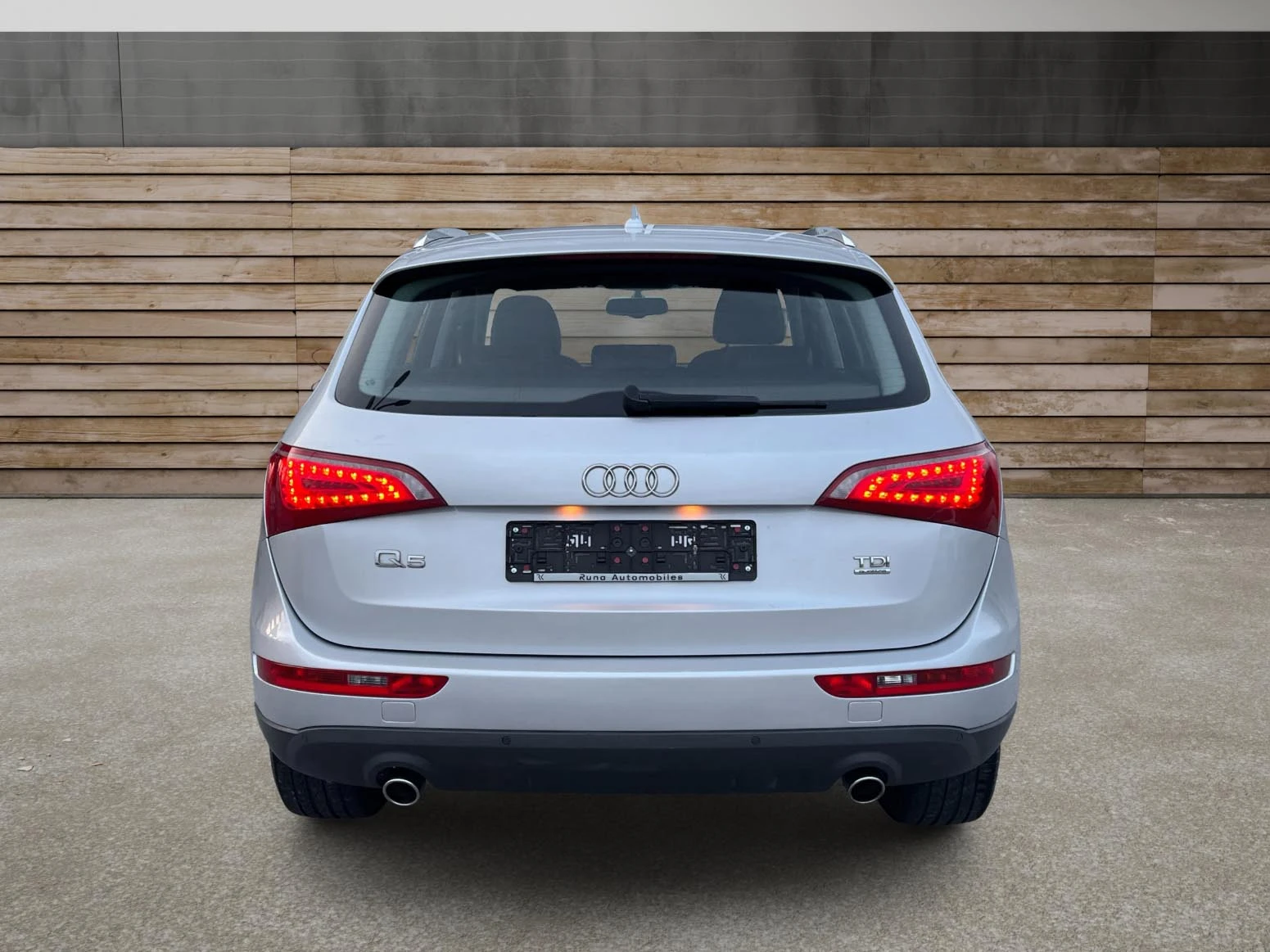 Audi Q5 3.0TDi quattro ПРОЧЕТИ ОПИСАНИЕТО, снимка 5 - Автомобили и джипове - 53945282