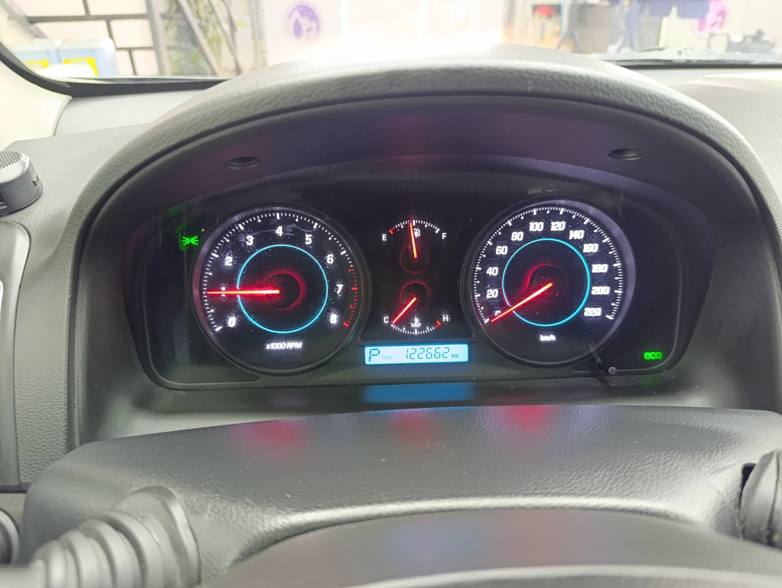 Chevrolet Captiva 2.4 4x4 7м., снимка 10 - Автомобили и джипове - 54212209