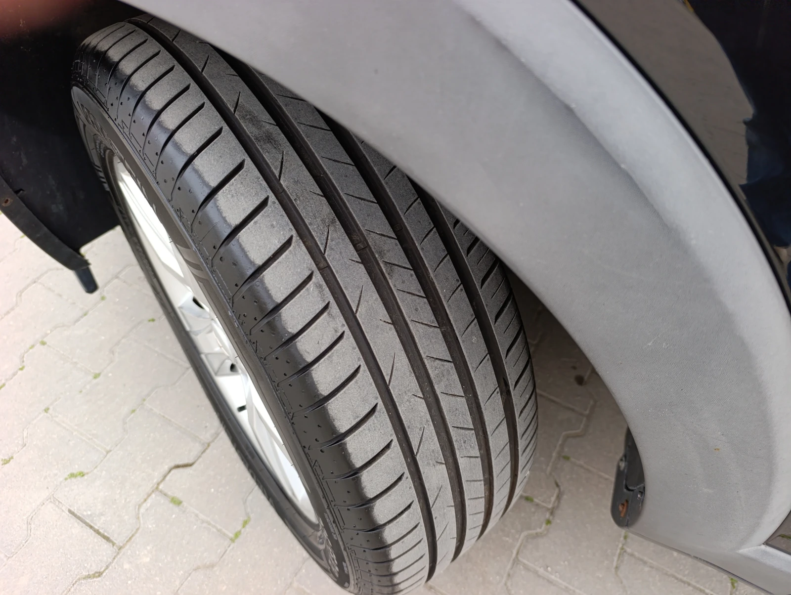 Chevrolet Captiva 2.4 4x4 7м., снимка 16 - Автомобили и джипове - 54212209