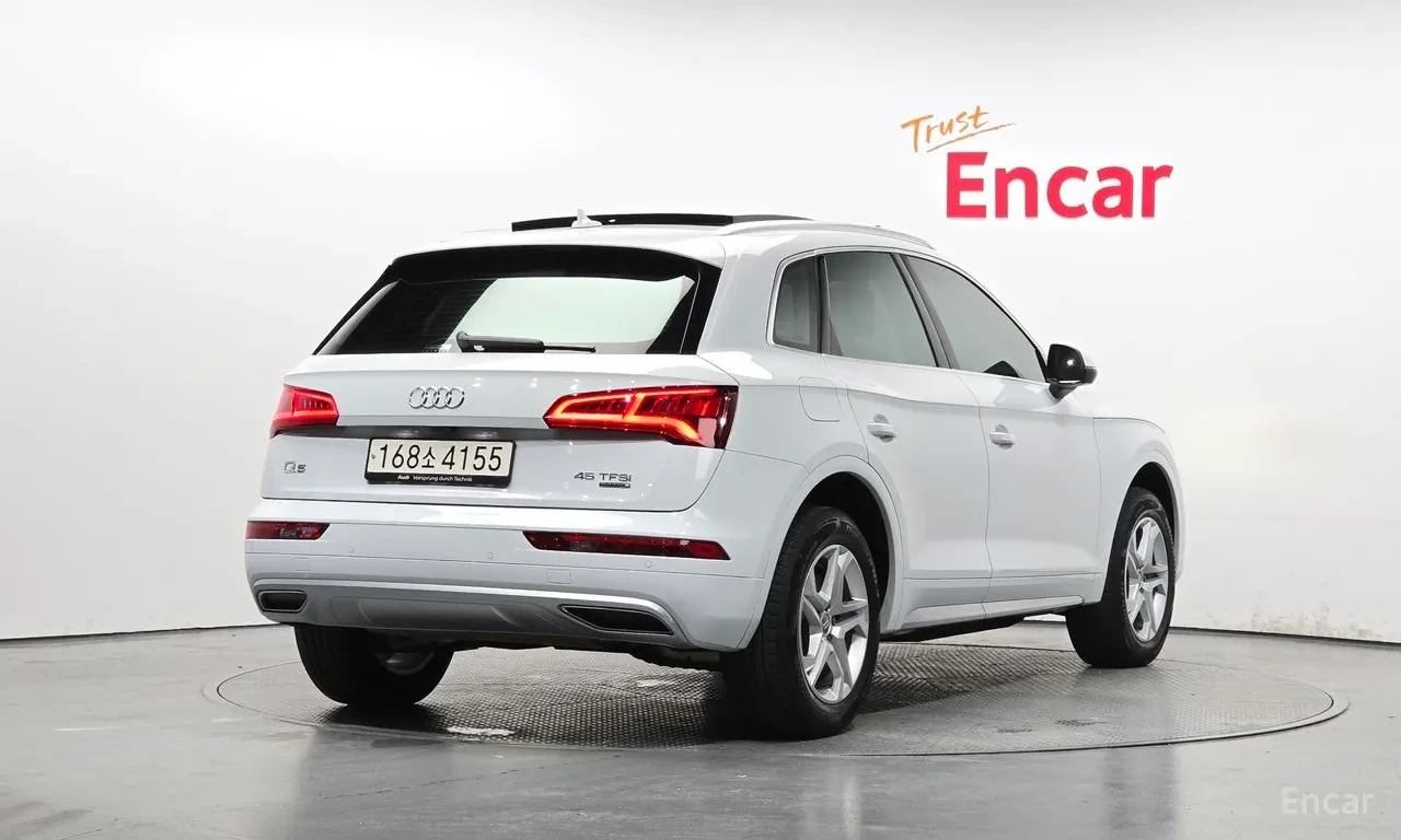 Audi Q5 FY | 45 TFSI | QUATTRO | B&O | MEMORY | KEYLESS, снимка 2 - Автомобили и джипове - 55260279