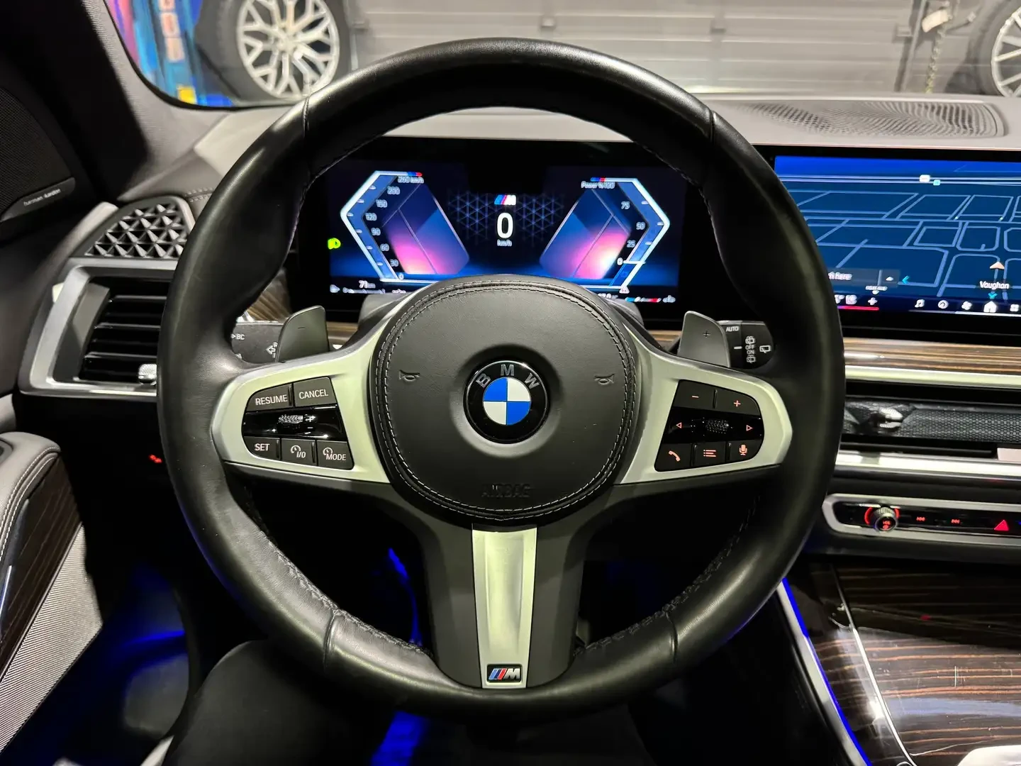 BMW X5 40i* M* SPORT* HARMON* KARDON* 360КАМЕРА* ОБДУХВАН, снимка 11 - Автомобили и джипове - 55790043