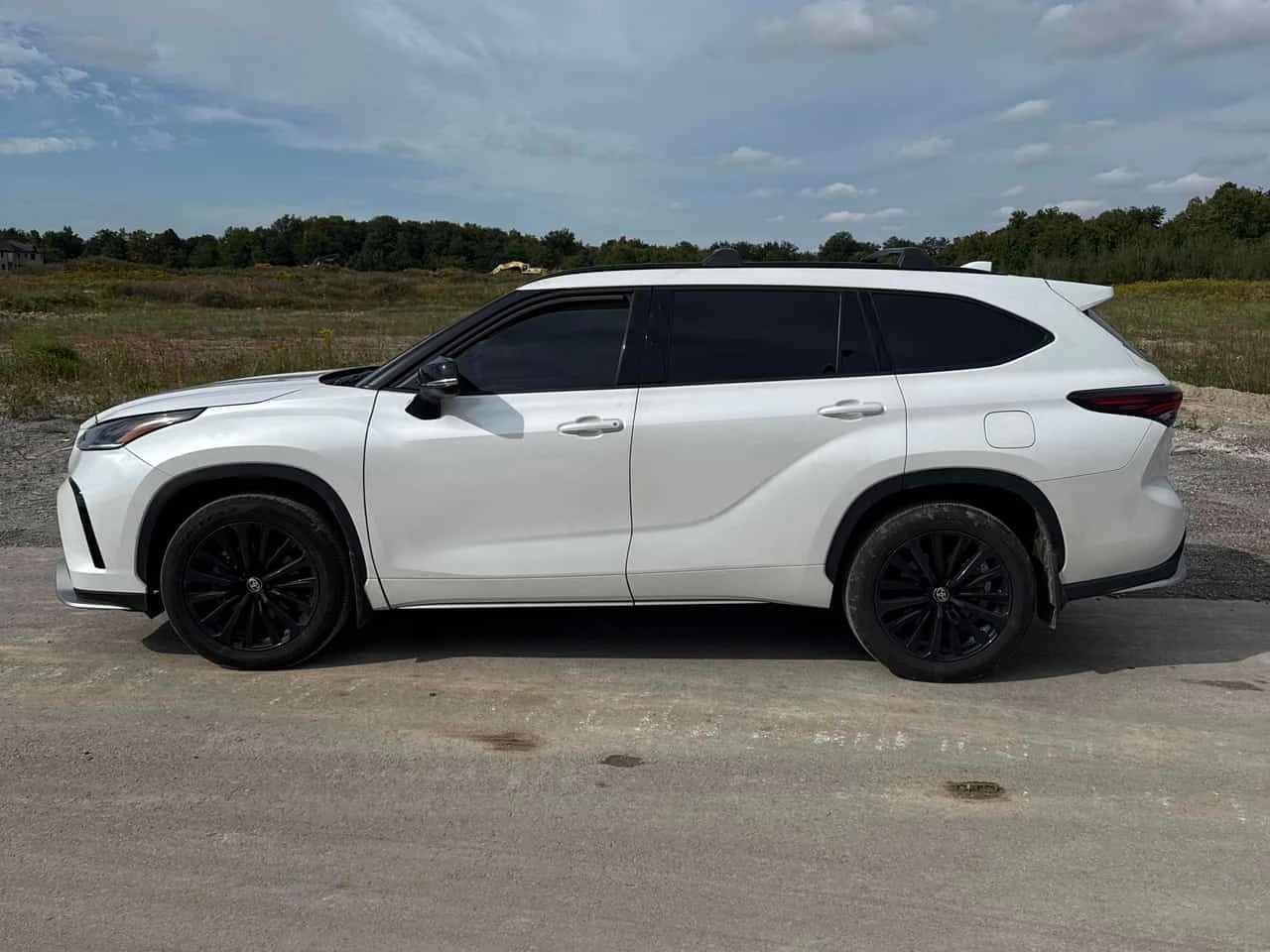 Toyota Highlander * XSE AWD * CARFAX * , снимка 2 - Автомобили и джипове - 56225621