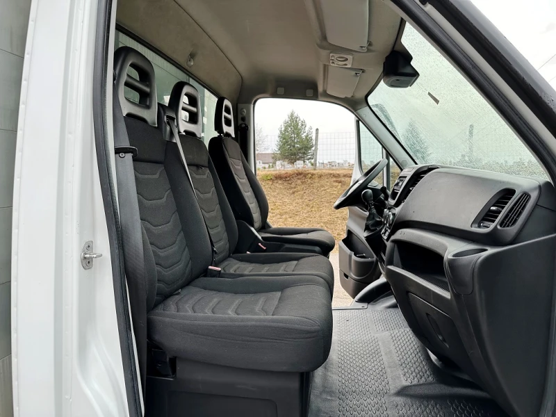 Iveco 35c15 3.0* ЩОРИ* БОРД* ТОРСИОН* КЛИМА* до 3.5т, снимка 11 - Бусове и автобуси - 47197535