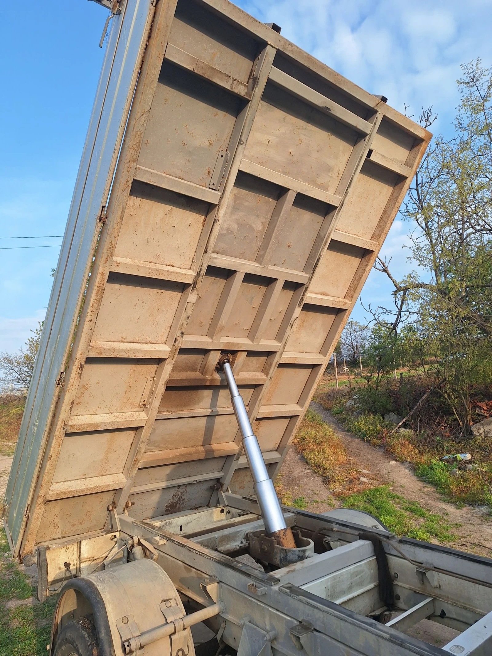 Ford Transit 2.5 D Самосвал, снимка 11 - Бусове и автобуси - 54195766