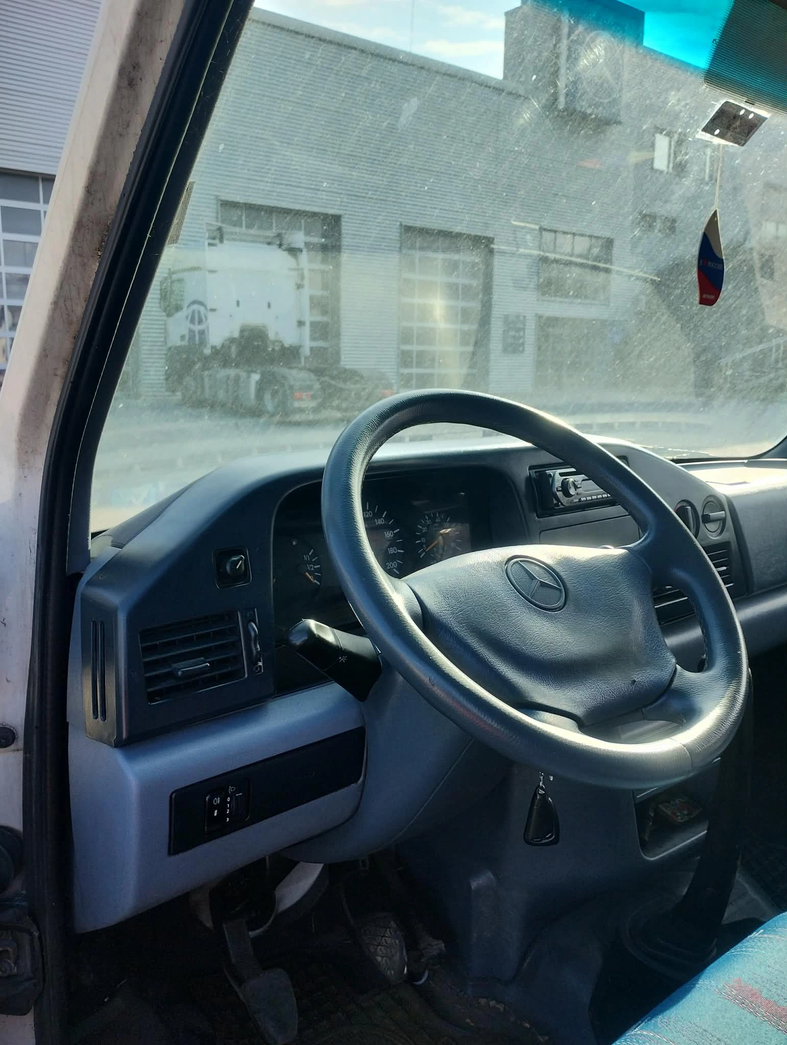 Mercedes-Benz Sprinter 310, снимка 8 - Бусове и автобуси - 56718104