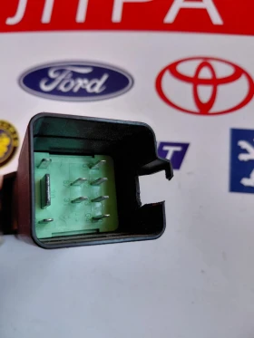 04L907281 51299026  Реле подгревни свещи VW AUDI SEAT SKODA  04L 907 281, снимка 2 - Части - 53644971