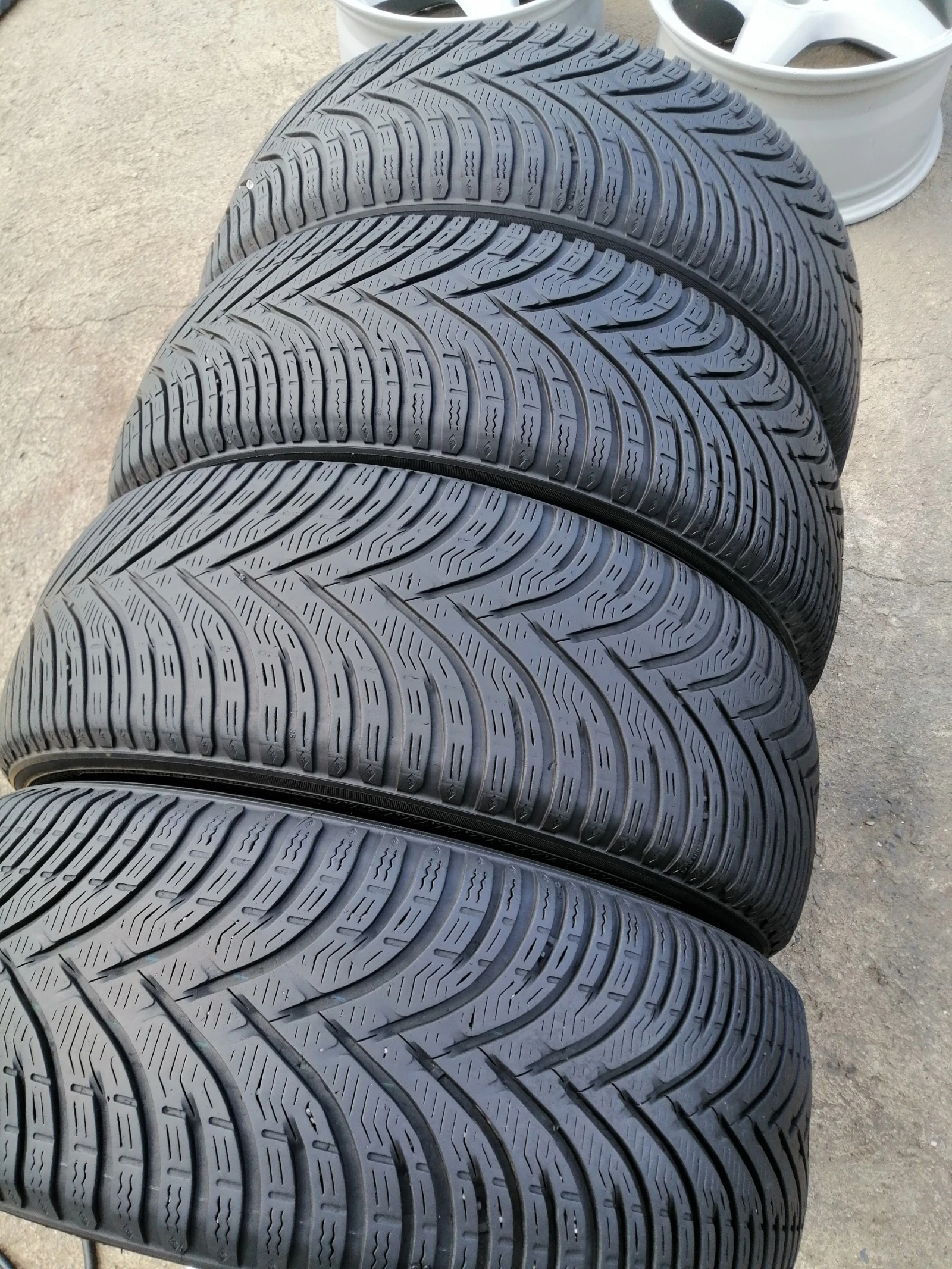  205/55R16 | Mobile.bg   4