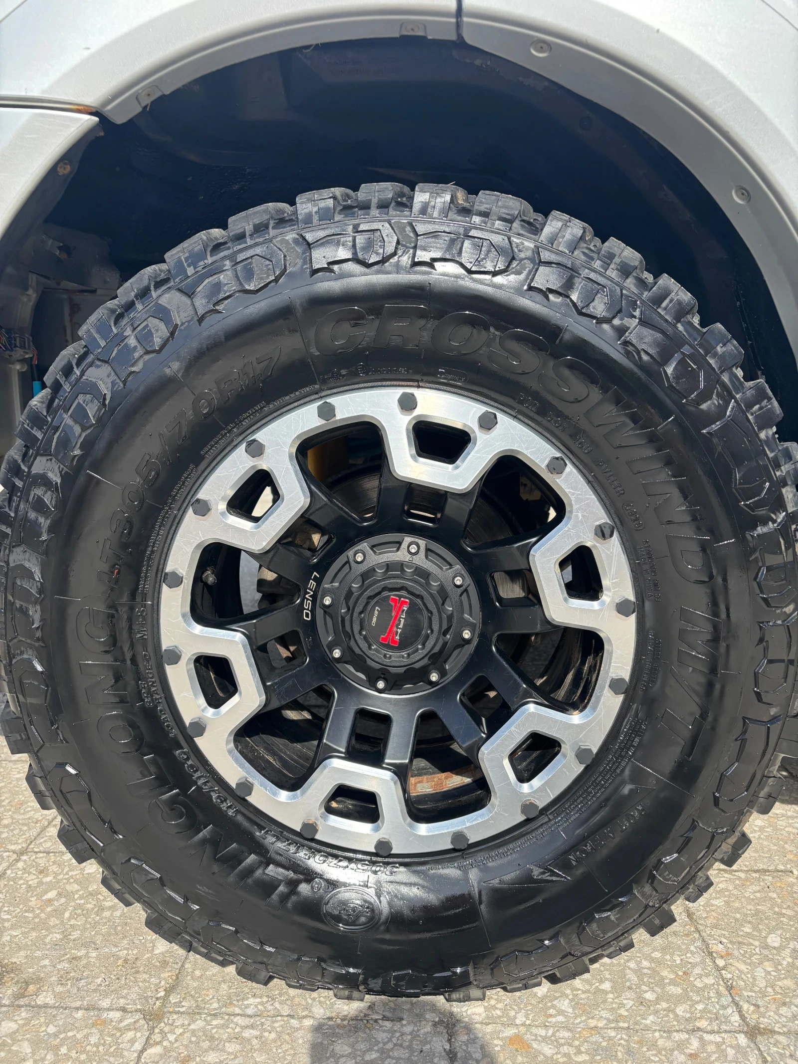 ���� � ������ 305/70R17 | Mobile.bg � ����������� 2