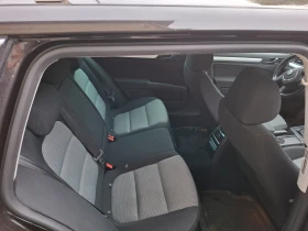 Skoda Superb Комби, снимка 6